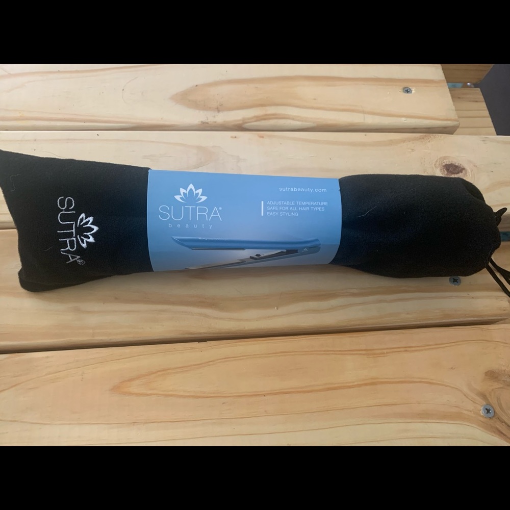Sutra ceramic flat iron